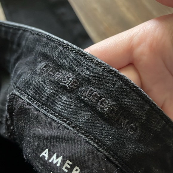 American Eagle Black Dream Stretch High Rise Jegging - Picture 6 of 7